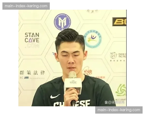 刘铮14分5篮板3助攻2抢断 上海老将防守端经验价值凸显