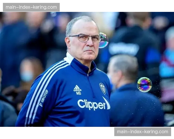 乌拉圭贝尔萨激进打法,面对技术流球队防守稳定性存疑 乌拉圭贝尔萨激进打法,面对技术流球队防守稳定性存疑